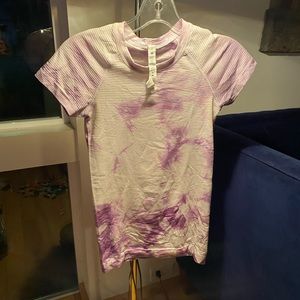 Lululemon swifty tee